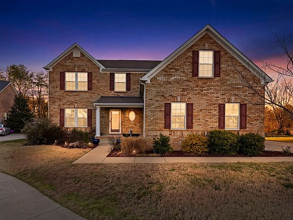 3rd image of 629 Goodman Dr