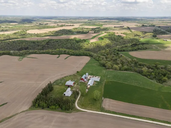 41853 County Road 12, Mabel, MN 55954