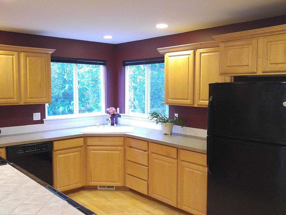 2nd image of 9051 Mary Ave NW