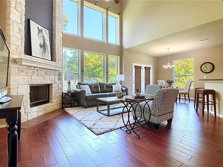 8717 Fenton Dr — Photo 6