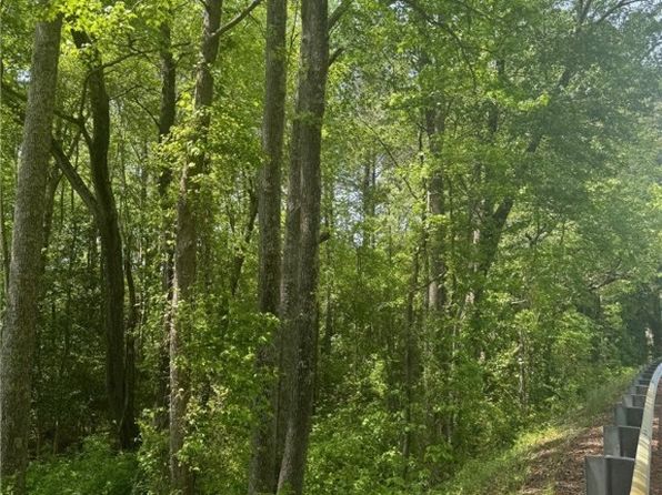 Quaker Rd, Dinwiddie, VA 23841
