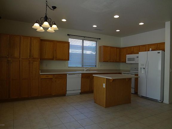 4th image of 17574 W Wind Drift Ct