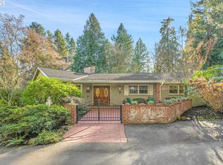 1856 Glenmorrie Ter, Lake Oswego, OR 97034