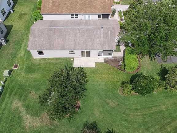 3rd image of 2312 Pickens Pl
