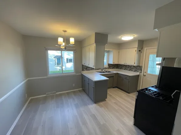 4148 S Herman St, Milwaukee, WI 53207