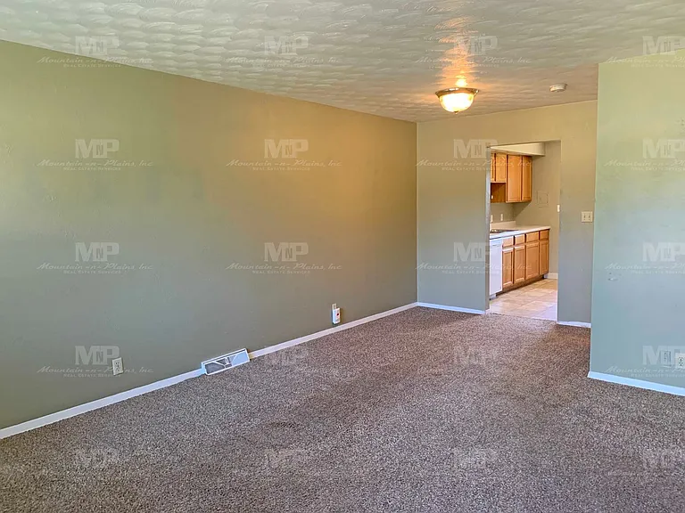 1020 N Taft Hill Rd — Photo 2