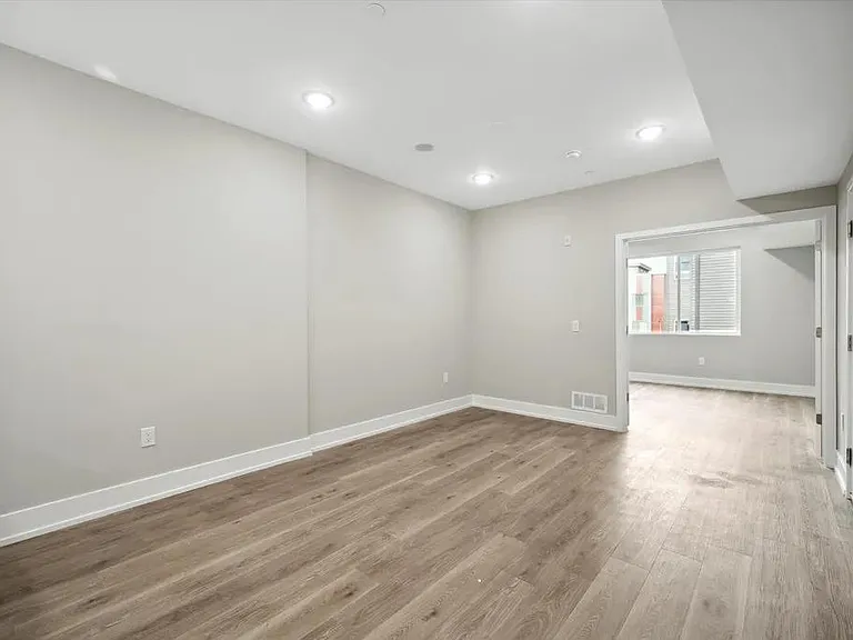 2225 N 8th St #2 — Photo 10
