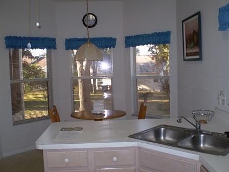 3rd image of 25303 Temple Ct