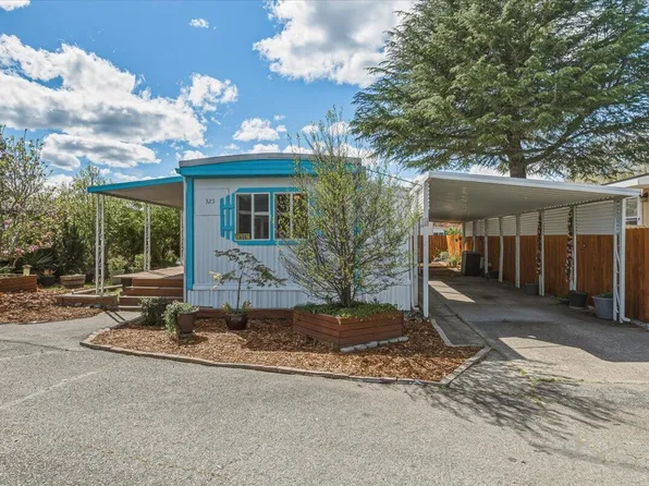 325 Sandlewood Dr, Grants Pass, OR 97526