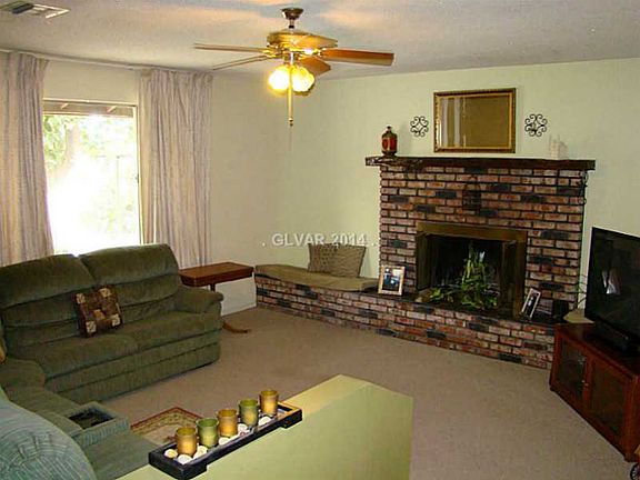 4th image of 1363 Betty Ln