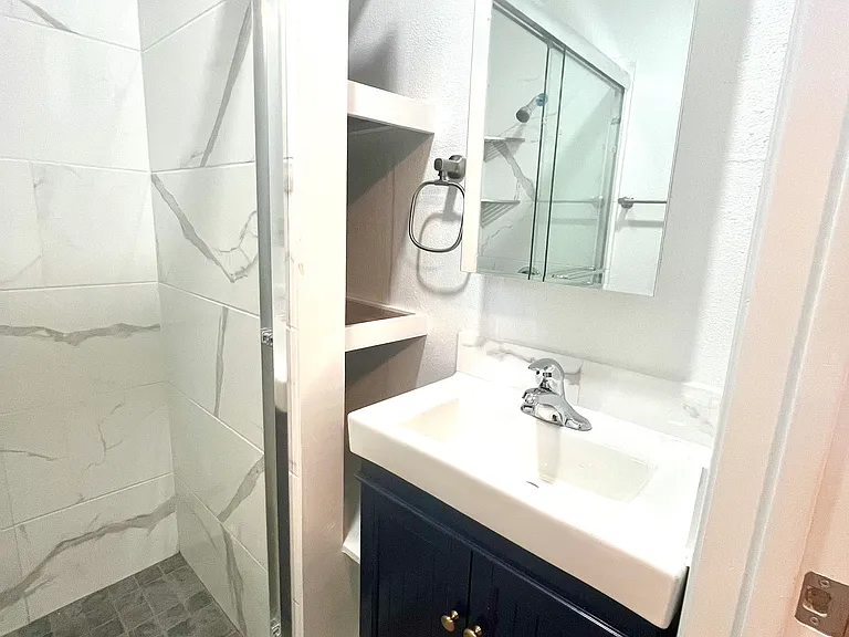 5217 Potrero Ave #2 — Photo 10