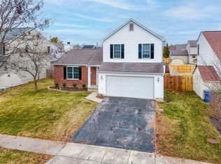 1114 Village Dr, Marysville, OH 43040