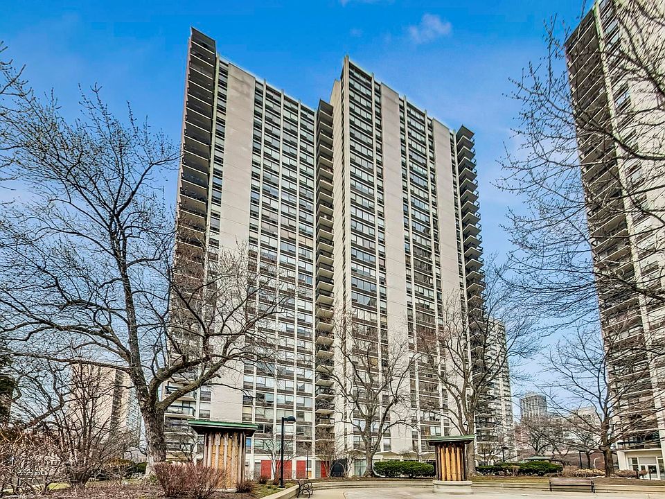 1st image of 1460 N Sandburg Ter APT 308A