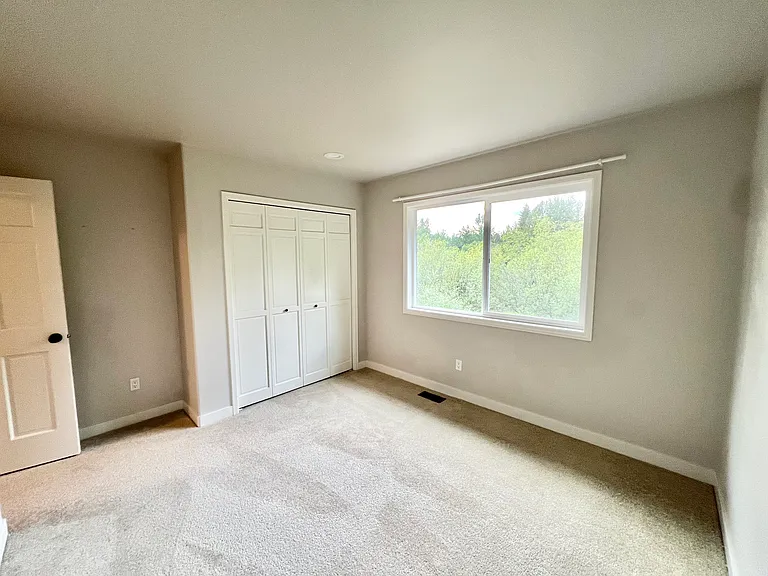 Guest Bedroom 1