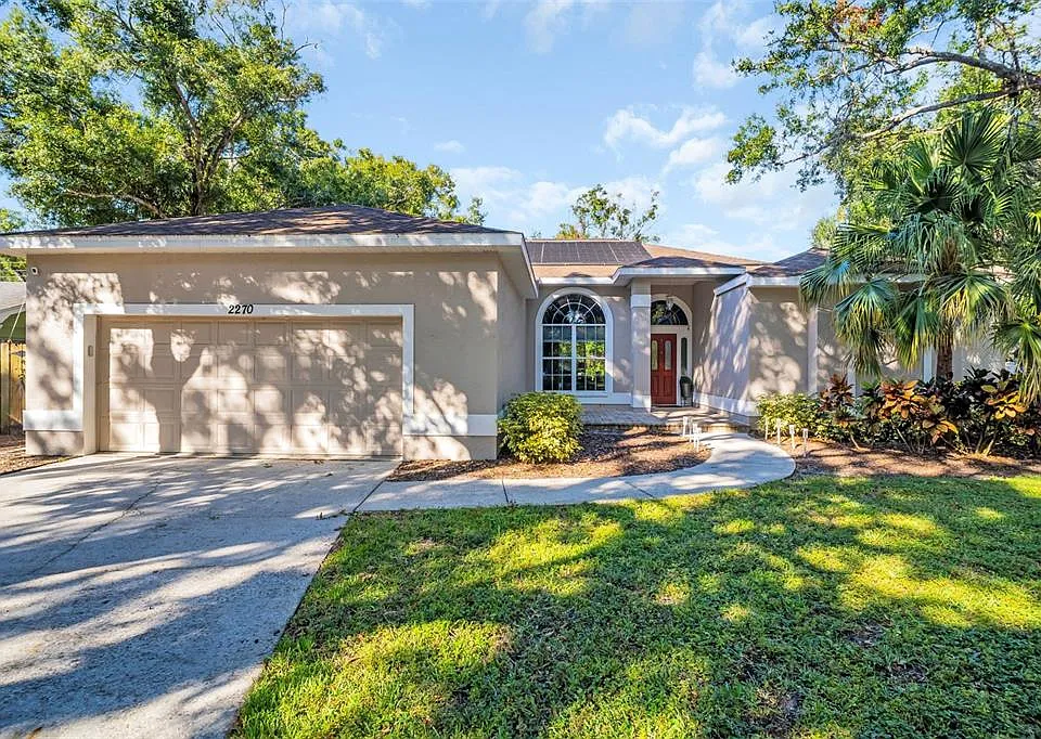 2270 Barbara Dr