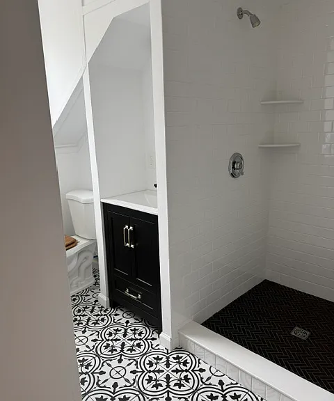 963 Laurel Ave #1 — Photo 3