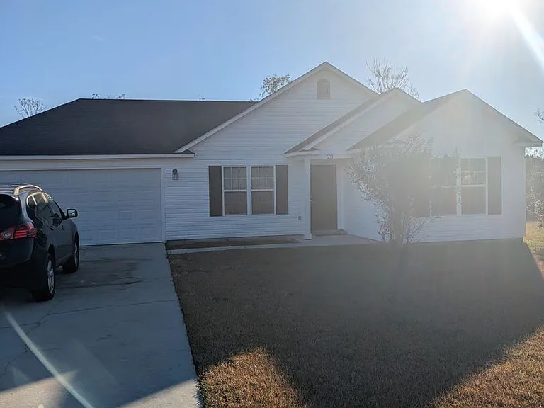 20 N Moody Dr — Photo 2