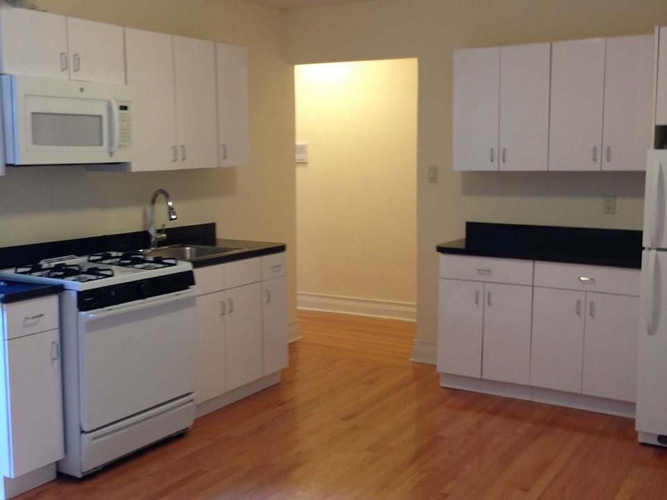1st image of 613 E 16th St APT 5J