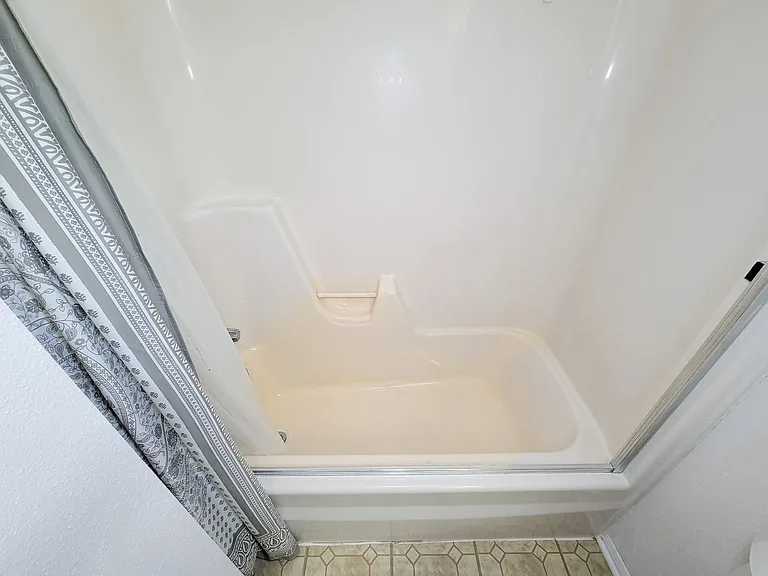 1815 Country Village Blvd — Photo 16