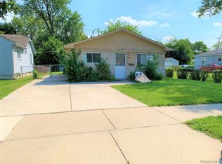 26552 Hampden St, Madison Heights, MI 48071