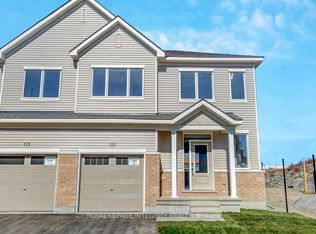 117 Ryan Reynolds Way, Ottawa, ON K4A 1L2
