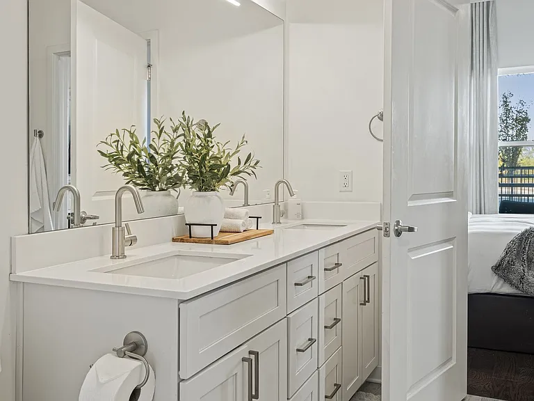 1677 54th Ave N #101 — Photo 13