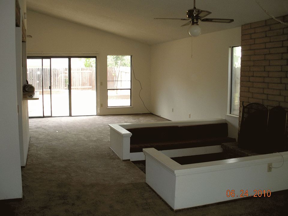 1st image of 9816 Heartwood Way