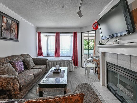 2nd image of 2960 Trethewey St #208