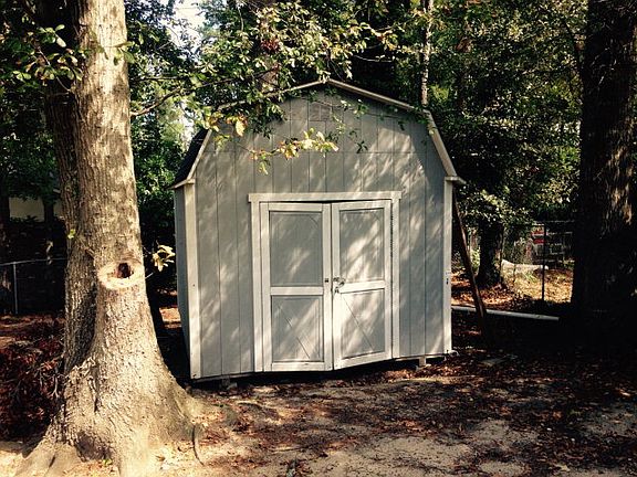 4th image of 136 Caymen Dr