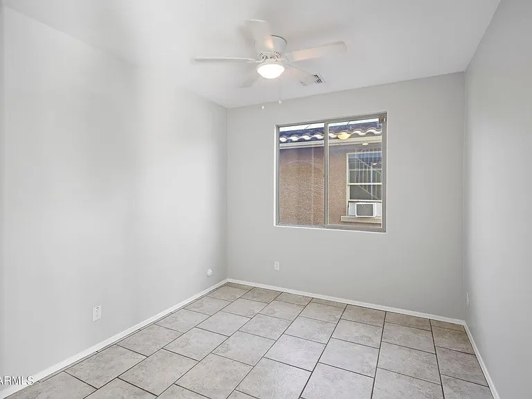 7135 W Rancho Dr — Photo 10