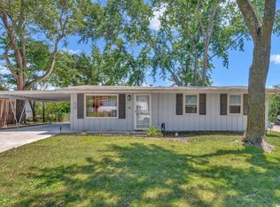 1630 Rose Ln, Lawrence, KS 66044