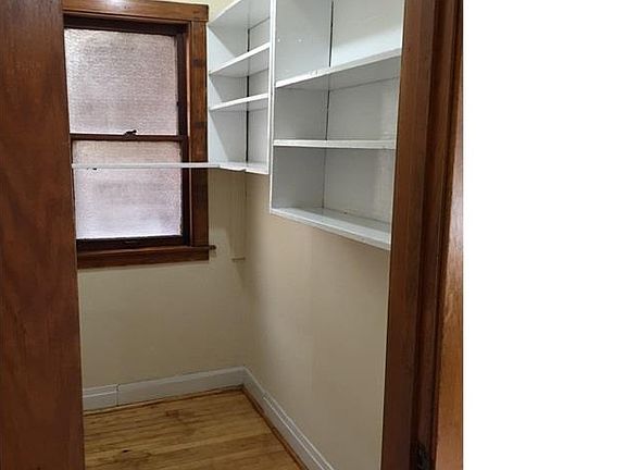 5th image of 3451 N Laramie Ave