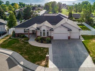 1205 Tara Ct, Fruitland, ID 83619