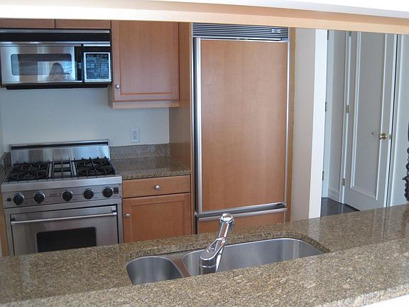 Open Kitchen