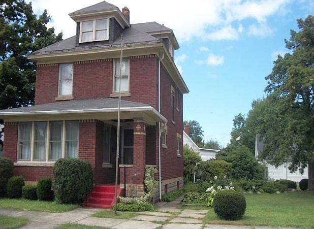 1st image of 1014 E 33rd St #N93