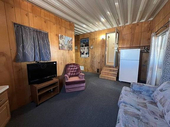 4th image of 3403 E Main St #3266