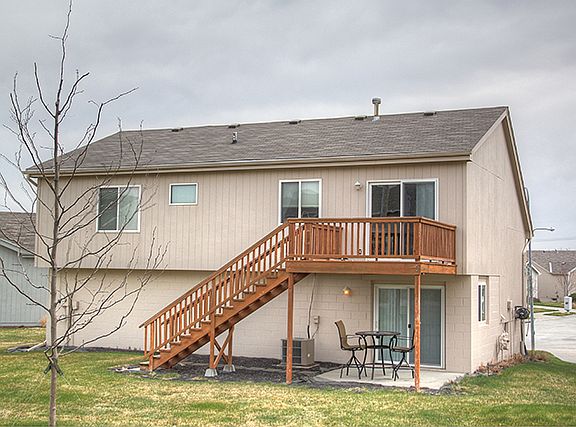 2nd image of 4806 S 190th Cir