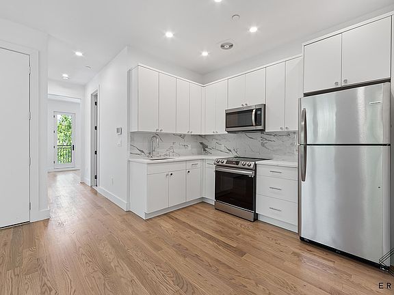 3rd image of 3301 Newkirk Ave APT 3A