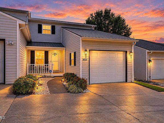 2nd image of 1037 Sun Valley Vlg #1037
