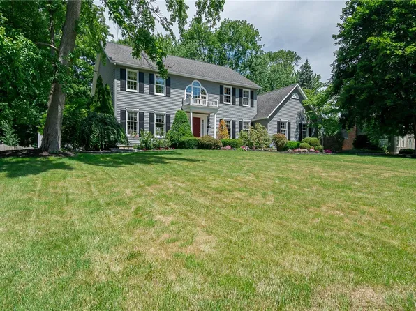 7618 Pico Ln, Baldwinsville, NY 13027