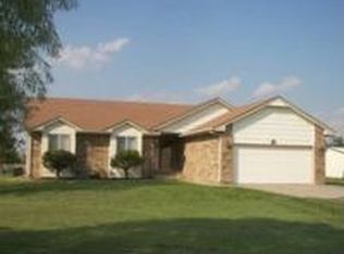 5614 W Solar Valley Cir, Valley Center, KS 67147