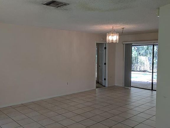 3rd image of 1963 Rolling Green Cir