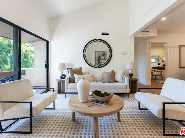 5800 Owensmouth Ave APT 76, Woodland Hills, CA 91367