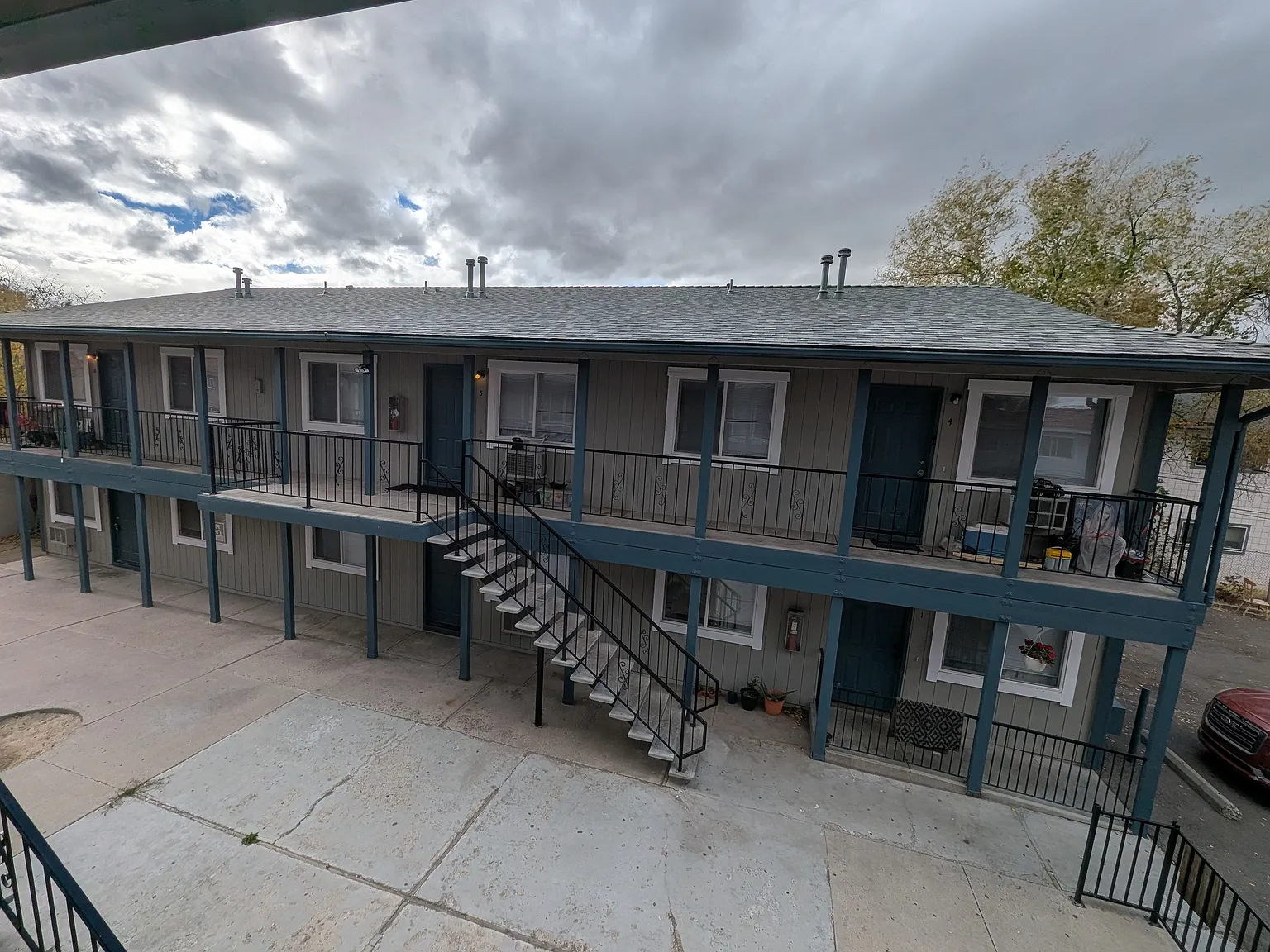 1484 Lewis Street — Photo 1