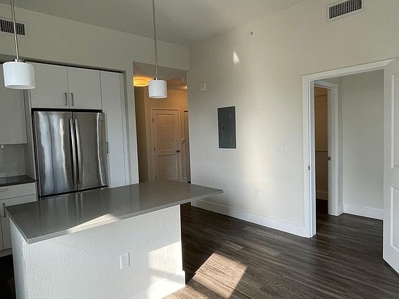 2nd image of 2434 NE 2nd Ave #156