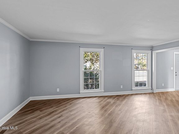 5th image of 3107 Briarcliff Drive