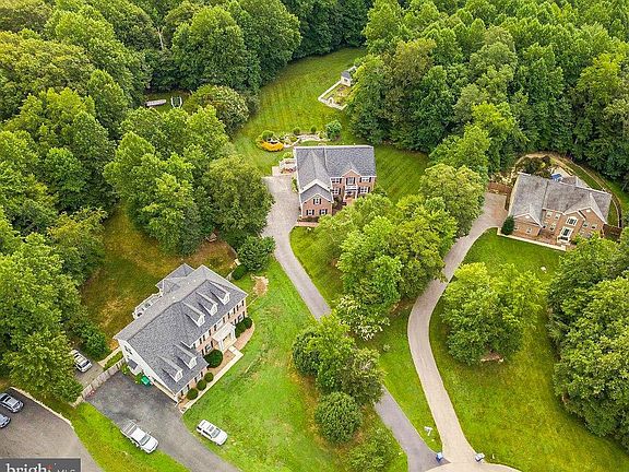 2nd image of 8085 Norwich Ct