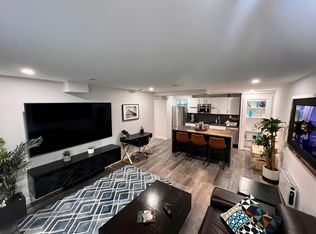 1327 Maple View Pl SE, Washington, DC 20020