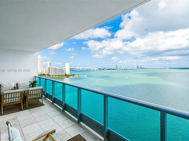 1331 Brickell Bay Dr #2007 — Photo 3