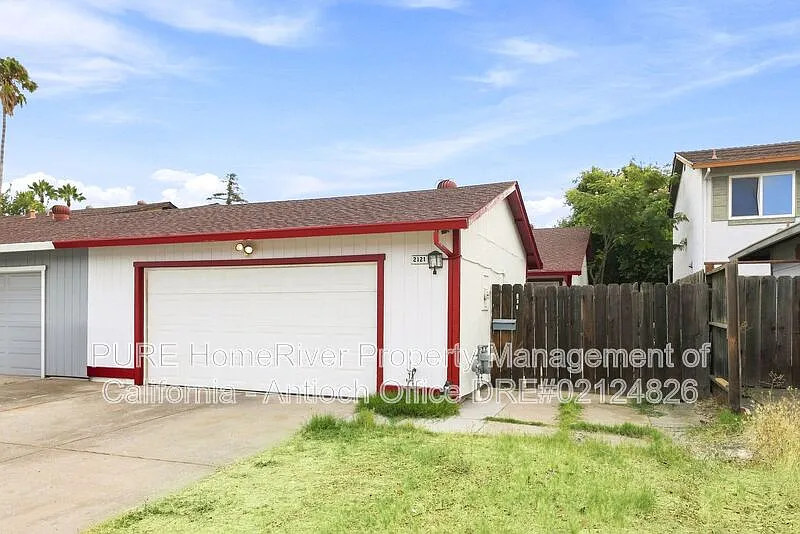 3 bed, 2.0 bath, 1154 sqft, $3,100 — Photo 1